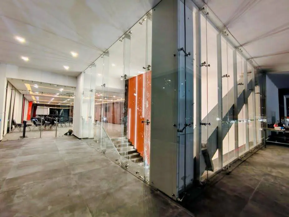 Fachadas Suspendidas de Cristal